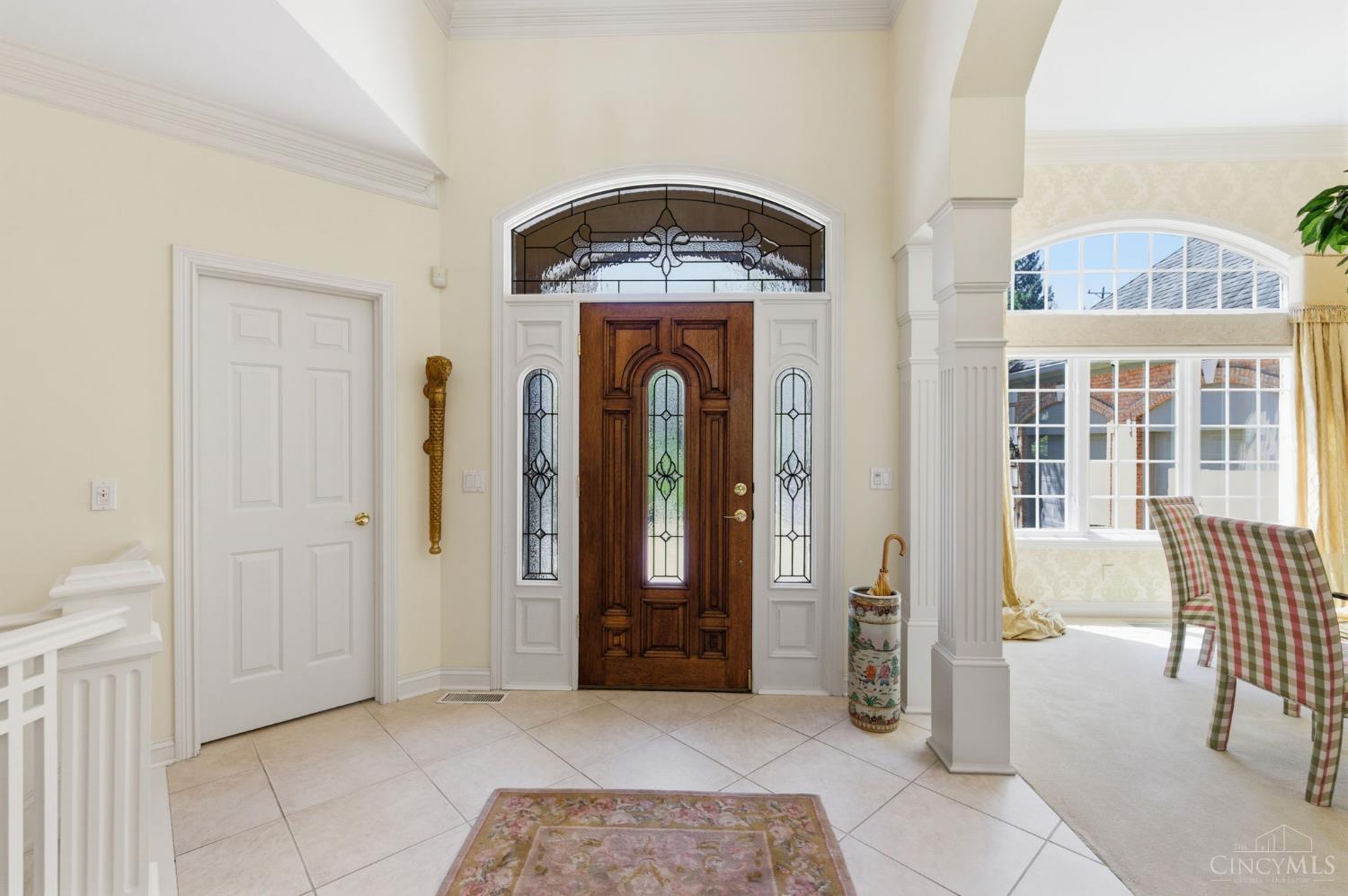 11 Camargo Canyon Drive