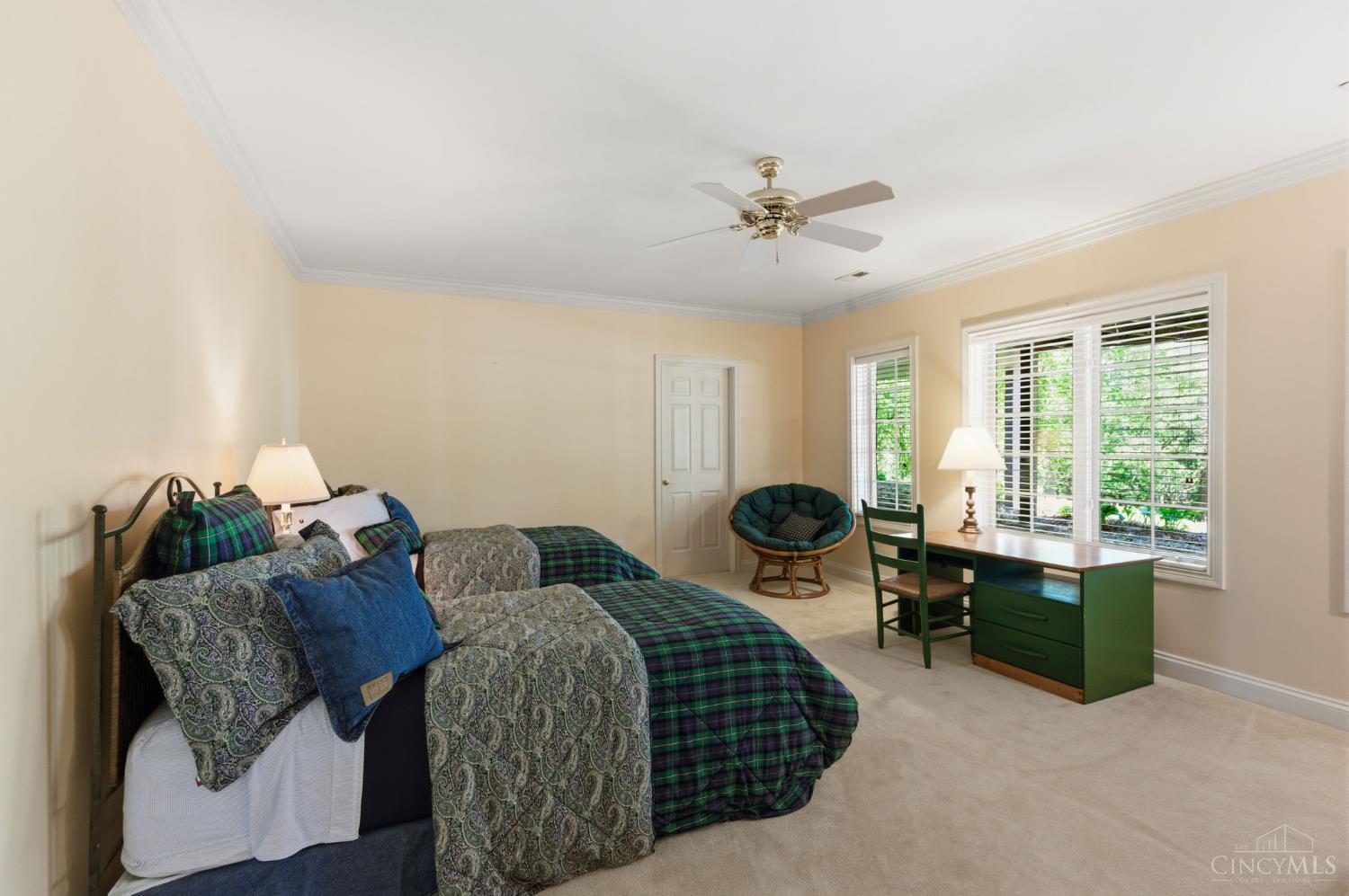 11 Camargo Canyon Drive