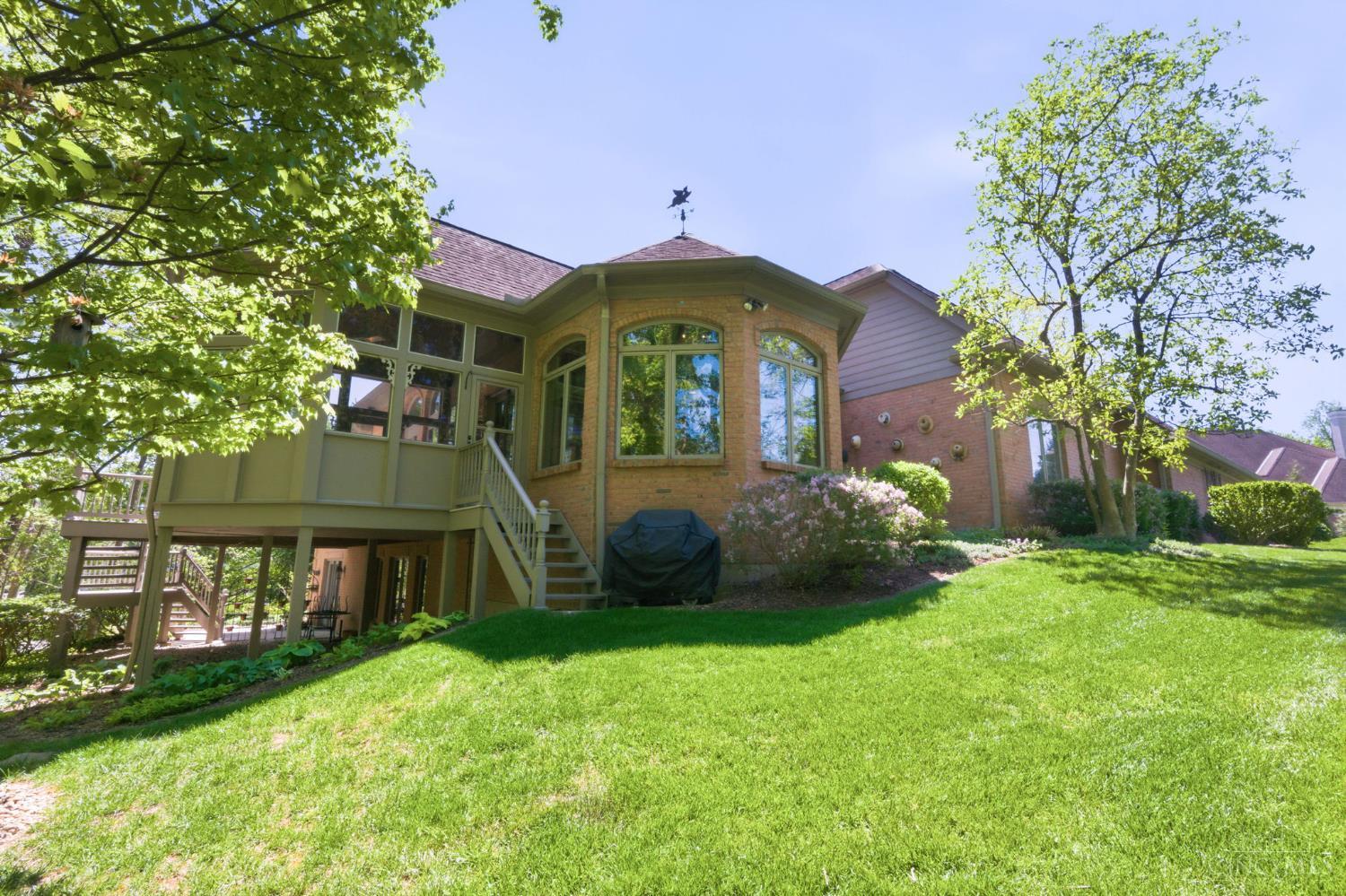 11 Camargo Canyon Drive