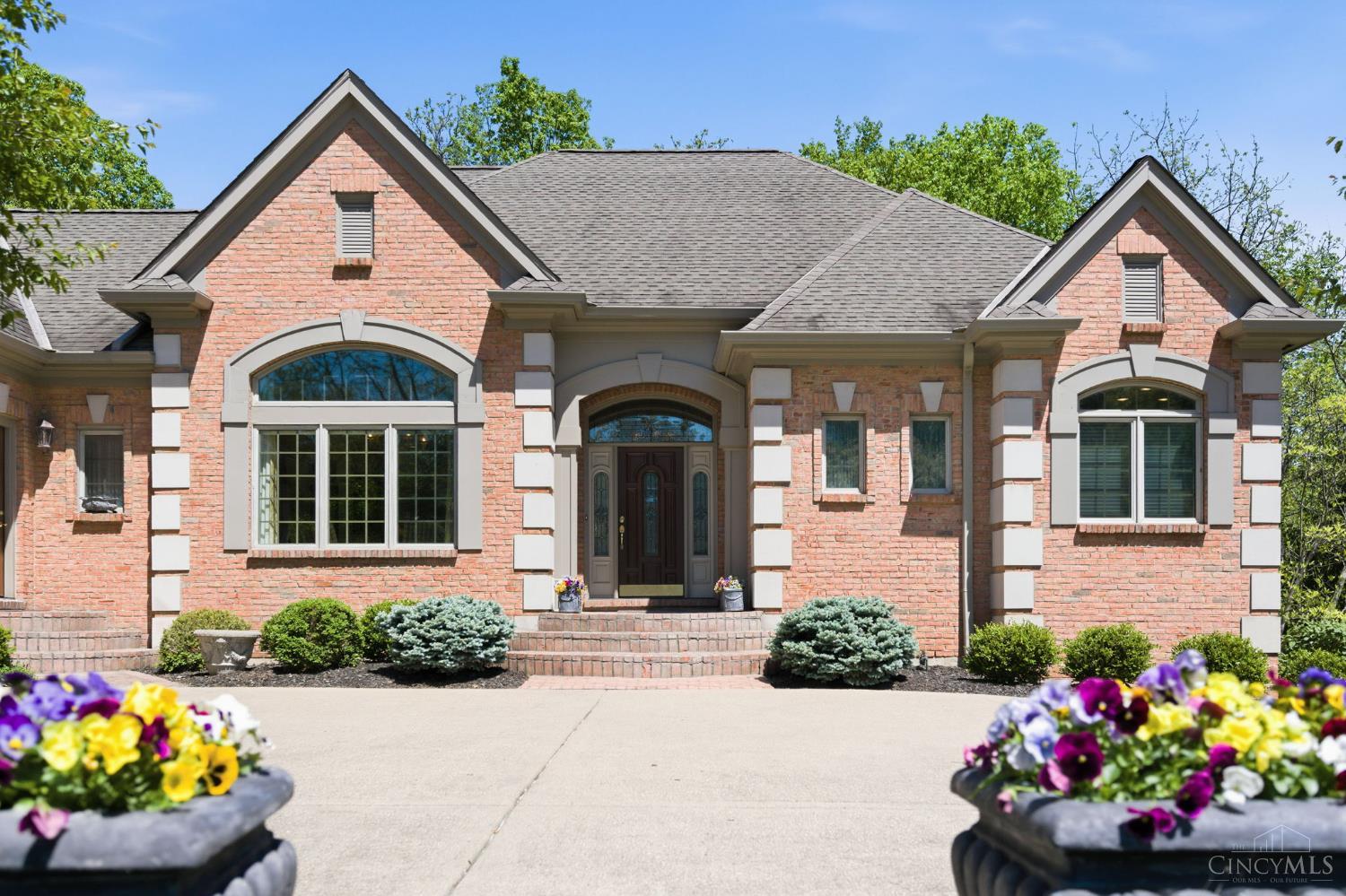 11 Camargo Canyon Drive