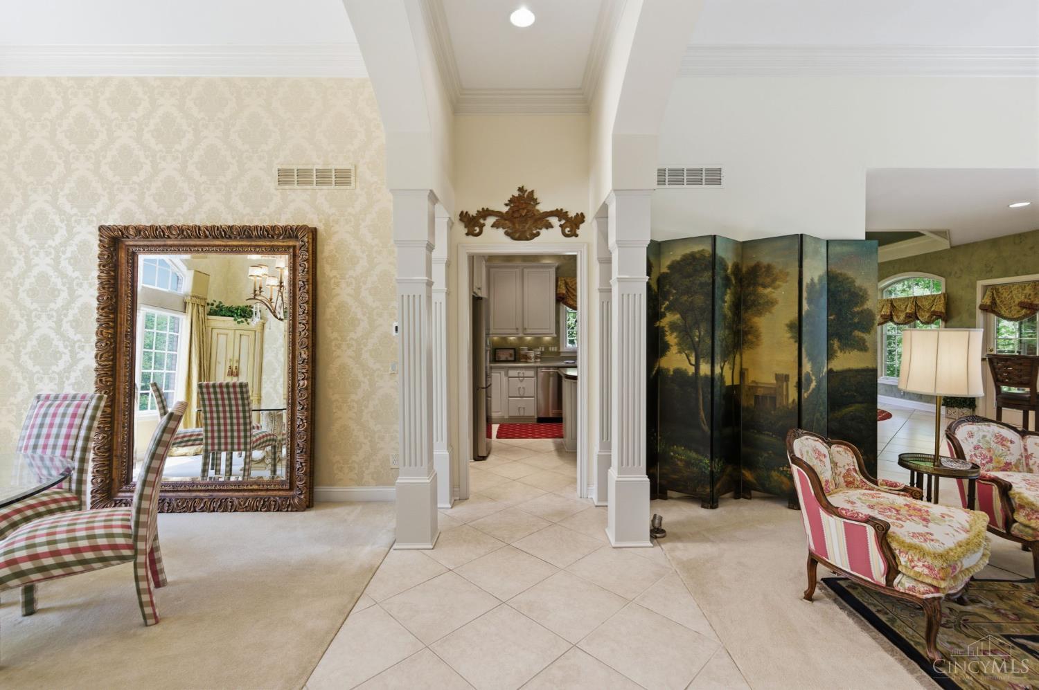 11 Camargo Canyon Drive