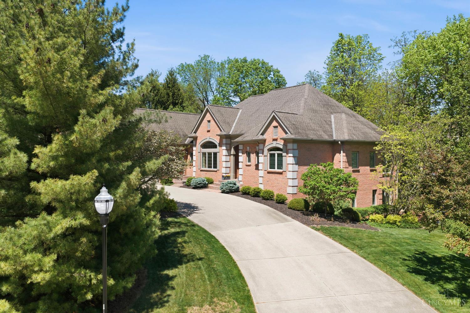 11 Camargo Canyon Drive