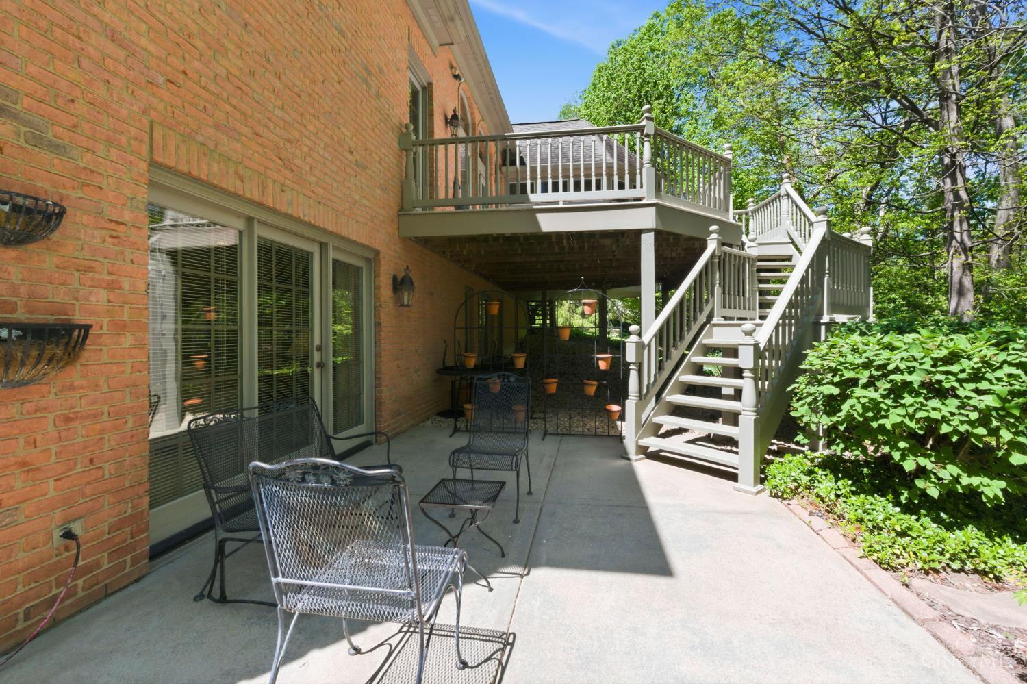 11 Camargo Canyon Drive