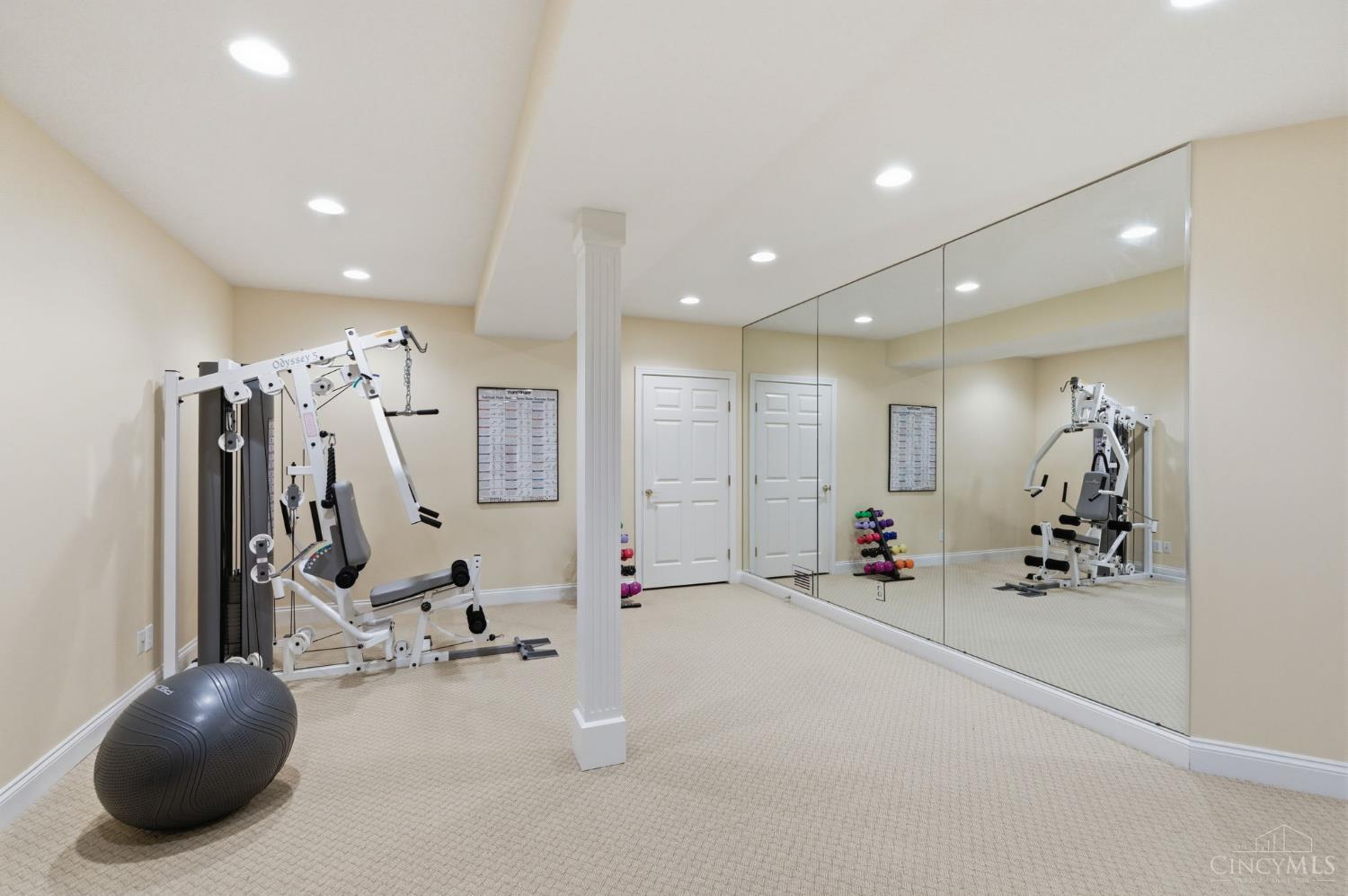 11 Camargo Canyon Drive