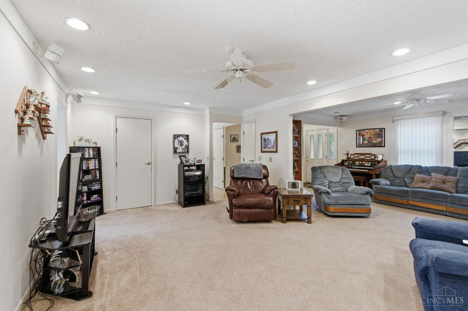 7350 Appleridge Court