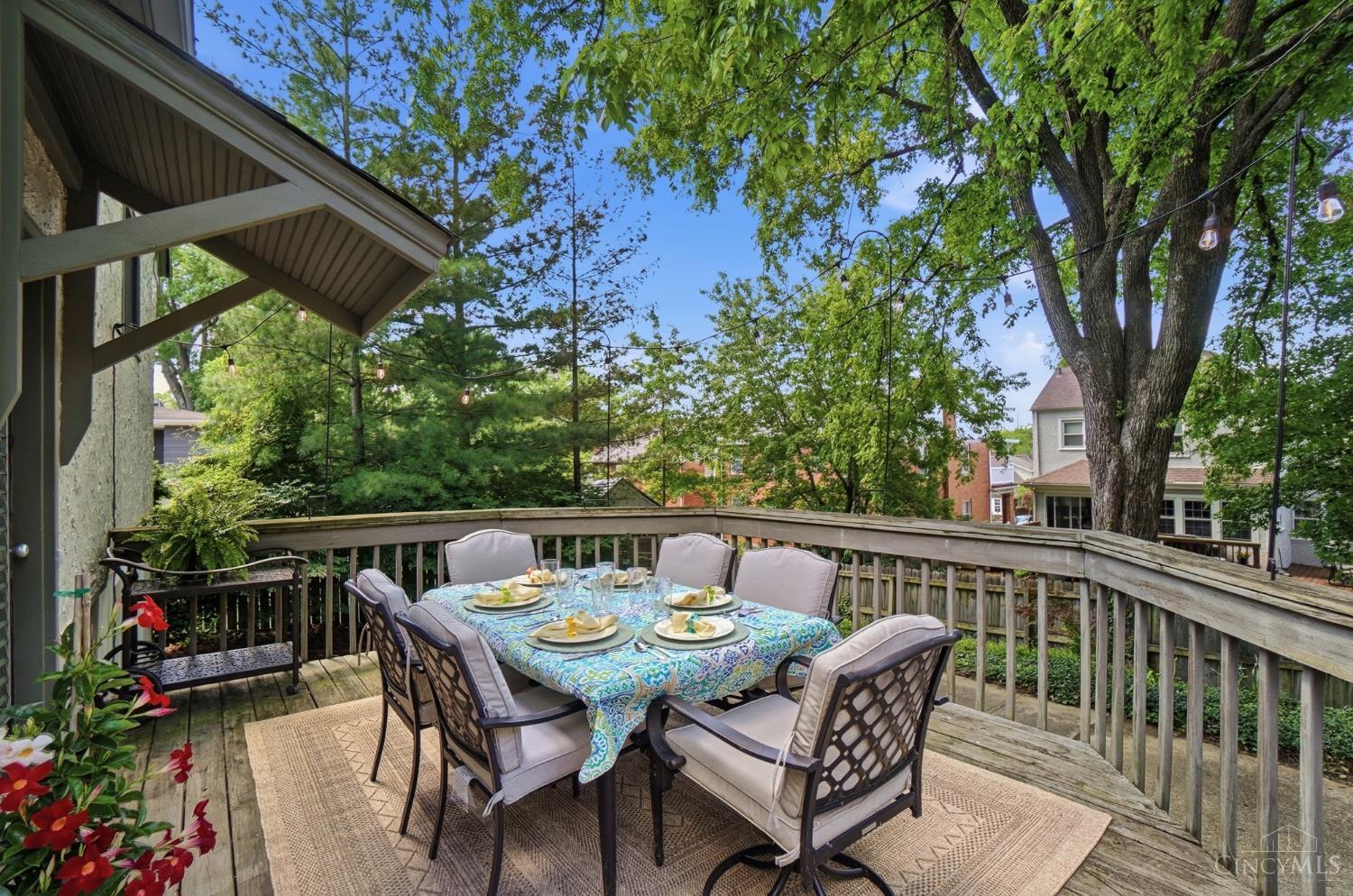 5731 Doerger Lane