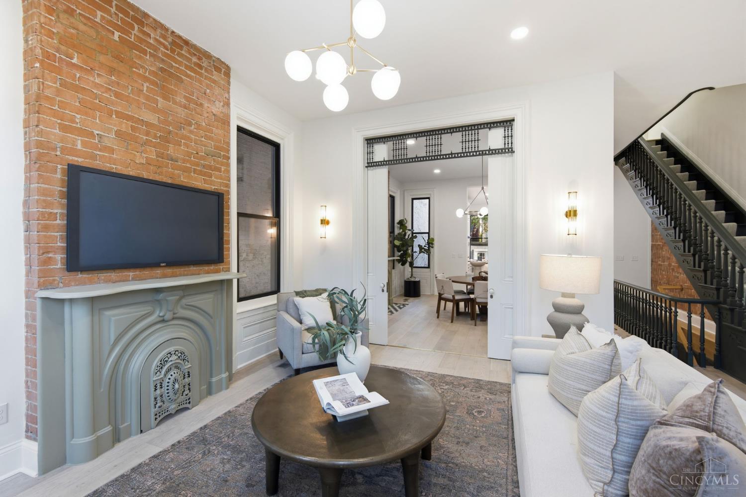 1117 Dayton Street