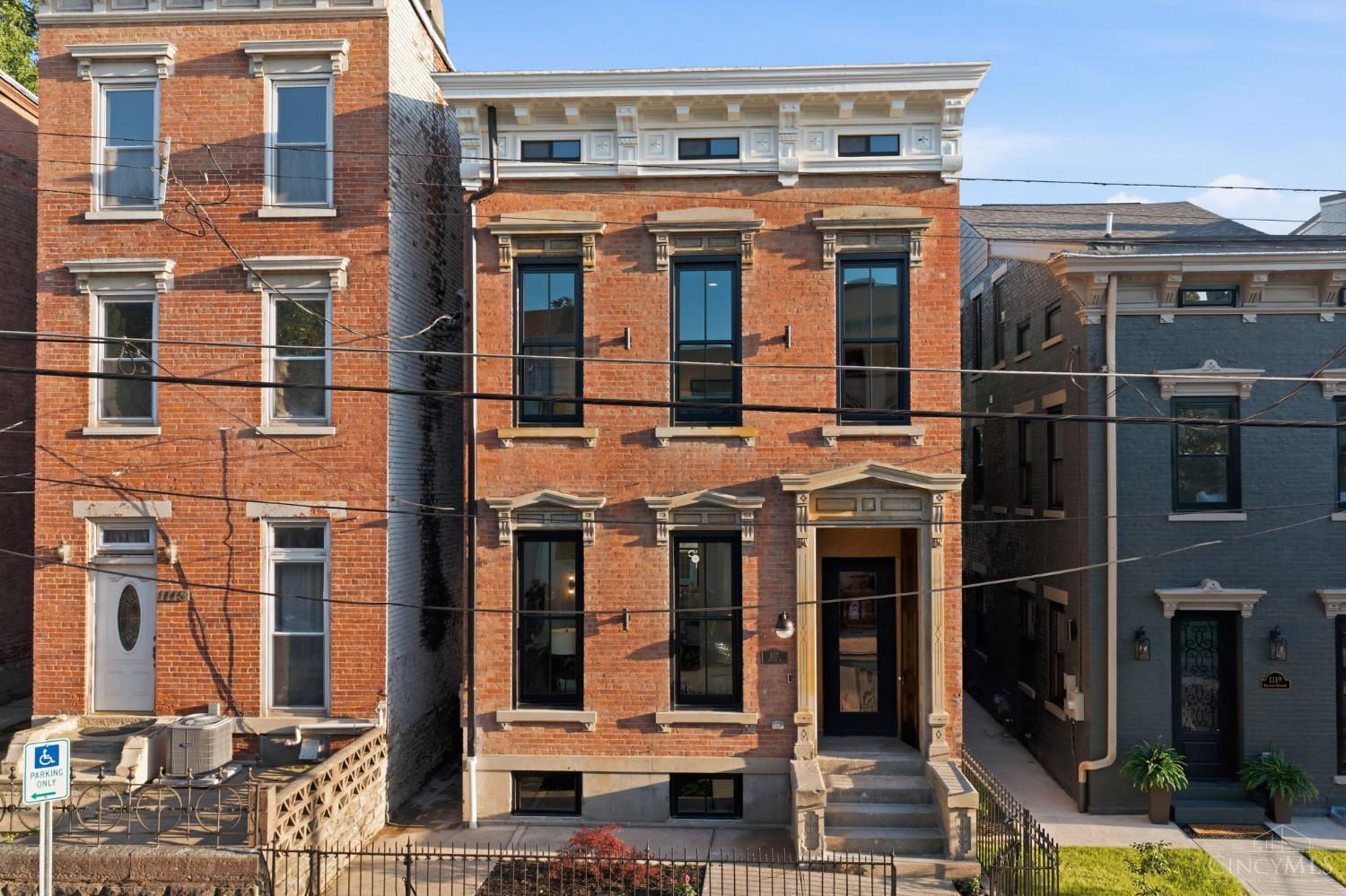 1117 Dayton Street