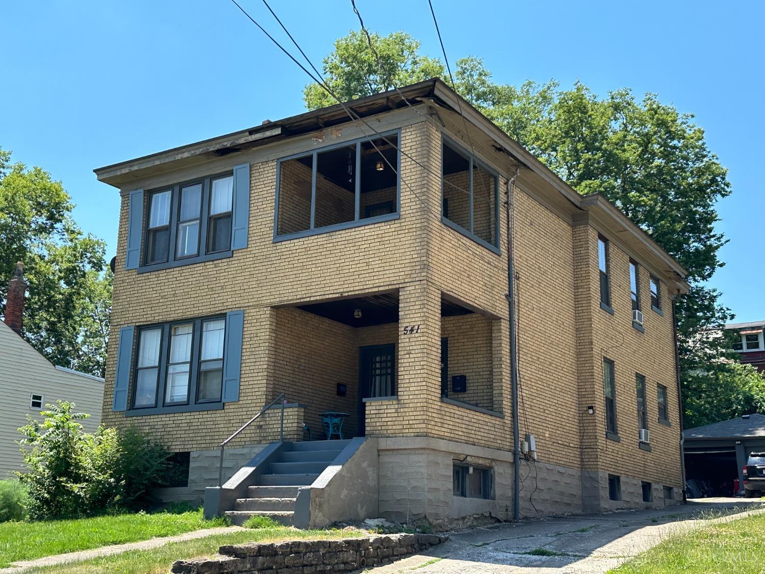 541 Considine Avenue