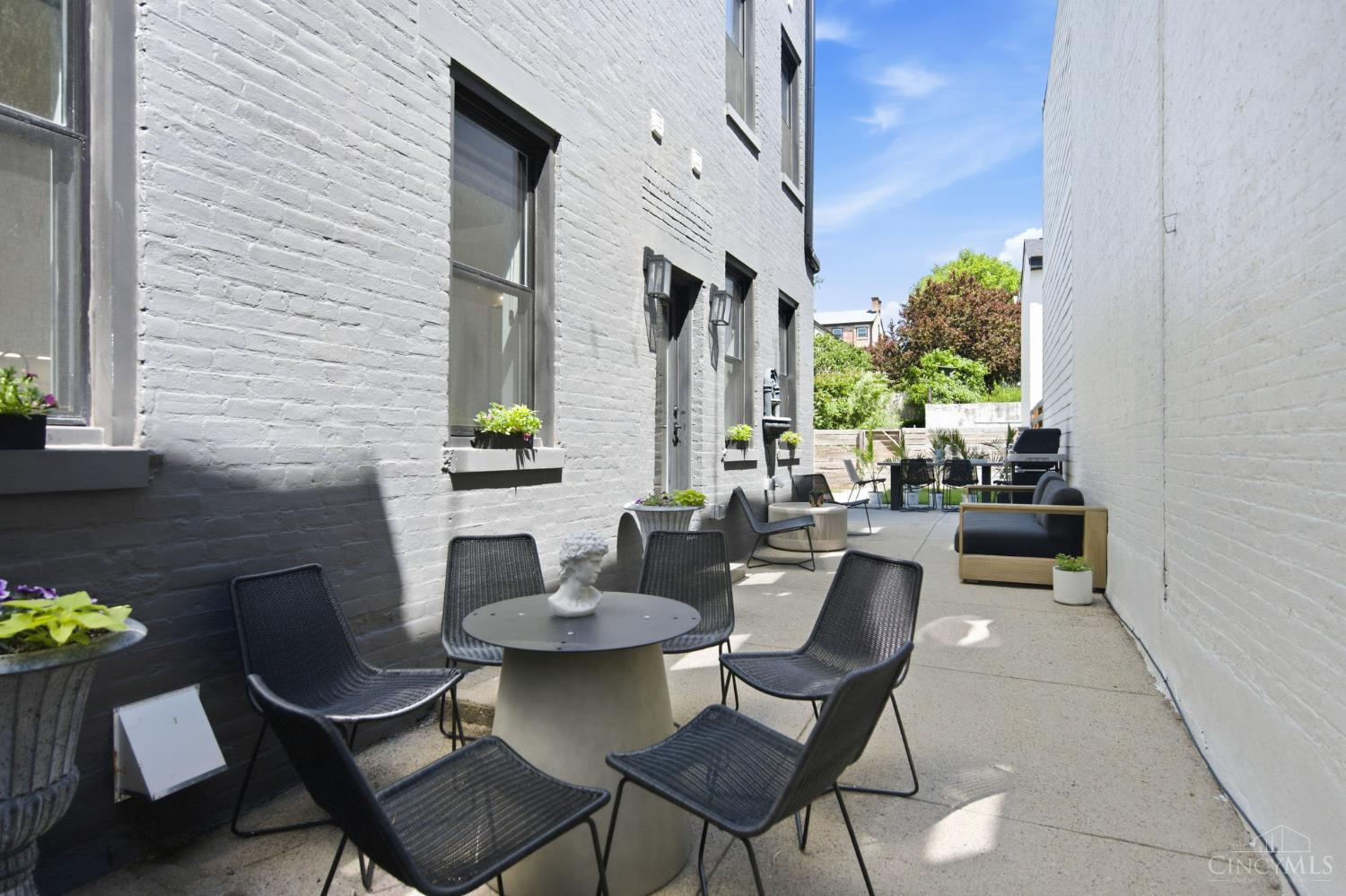 918 York Street