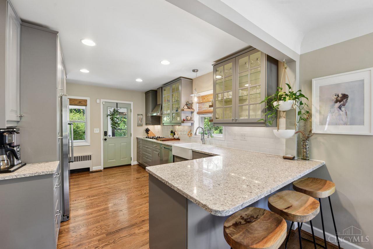 3859 Drakewood Drive