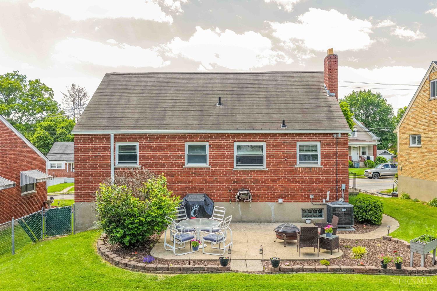 5542 Lawrence Road