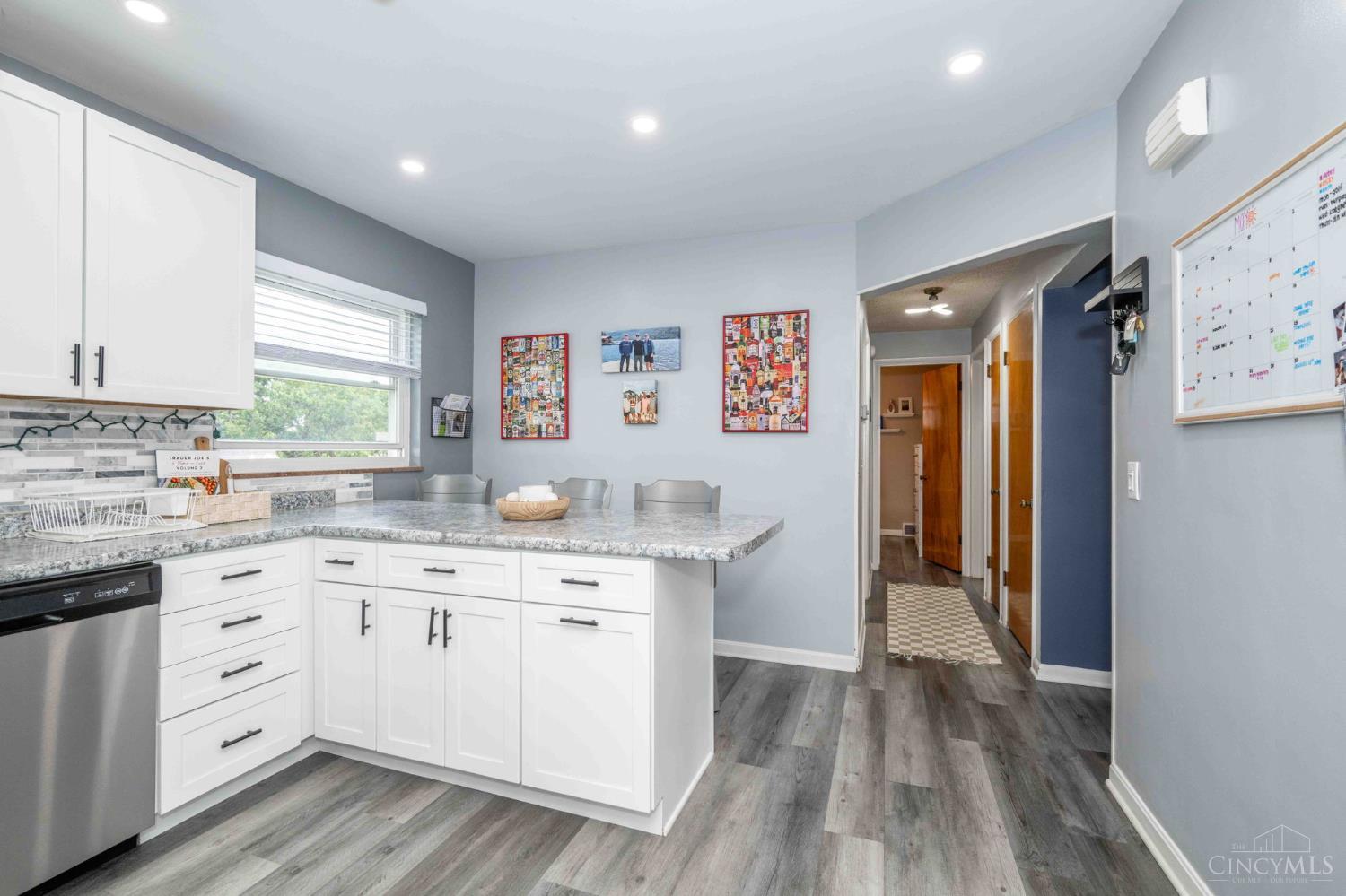 5542 Lawrence Road