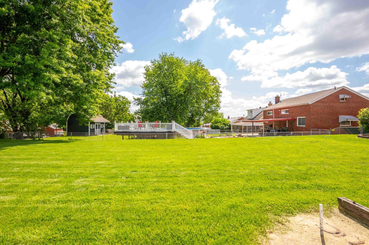 5542 Lawrence Road