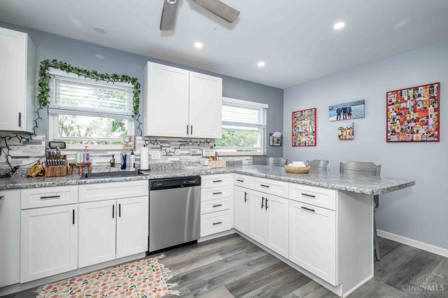 5542 Lawrence Road