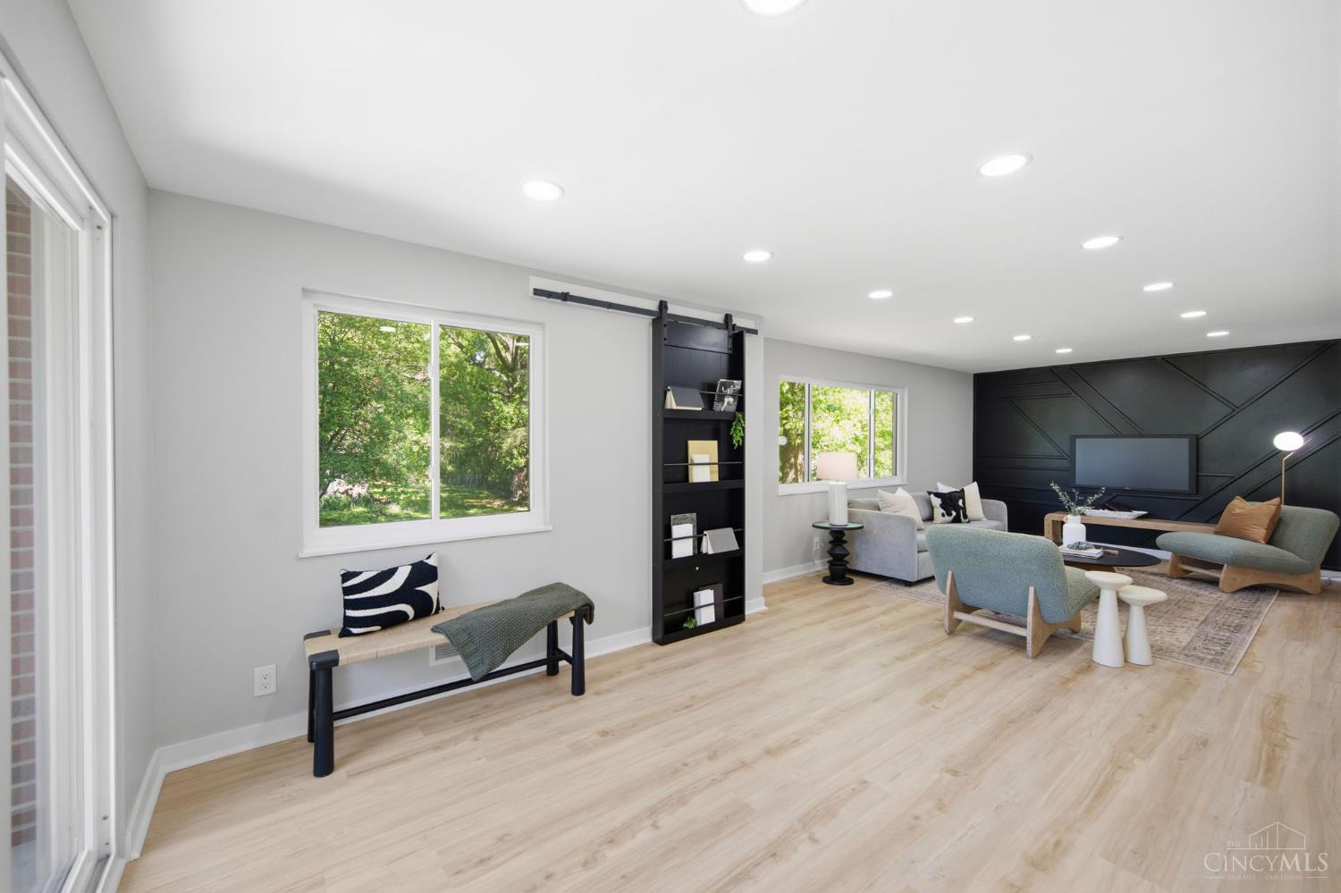 8801 Plainfield Road