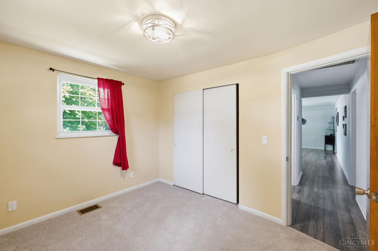 5779 Wolfpen-Pleasant Hill Road
