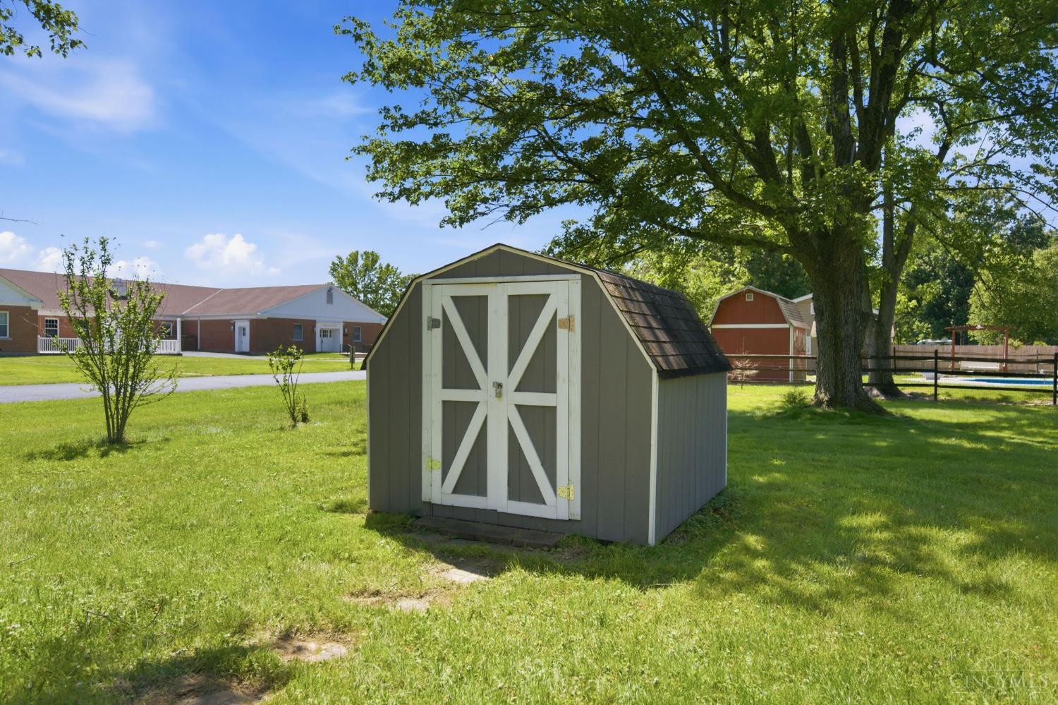 5779 Wolfpen-Pleasant Hill Road