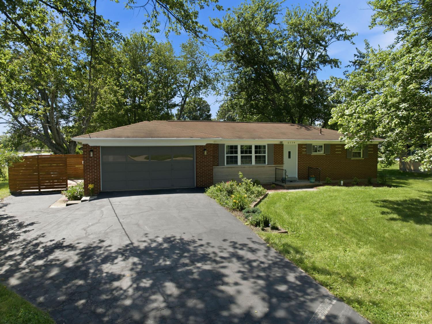 5779 Wolfpen-Pleasant Hill Road