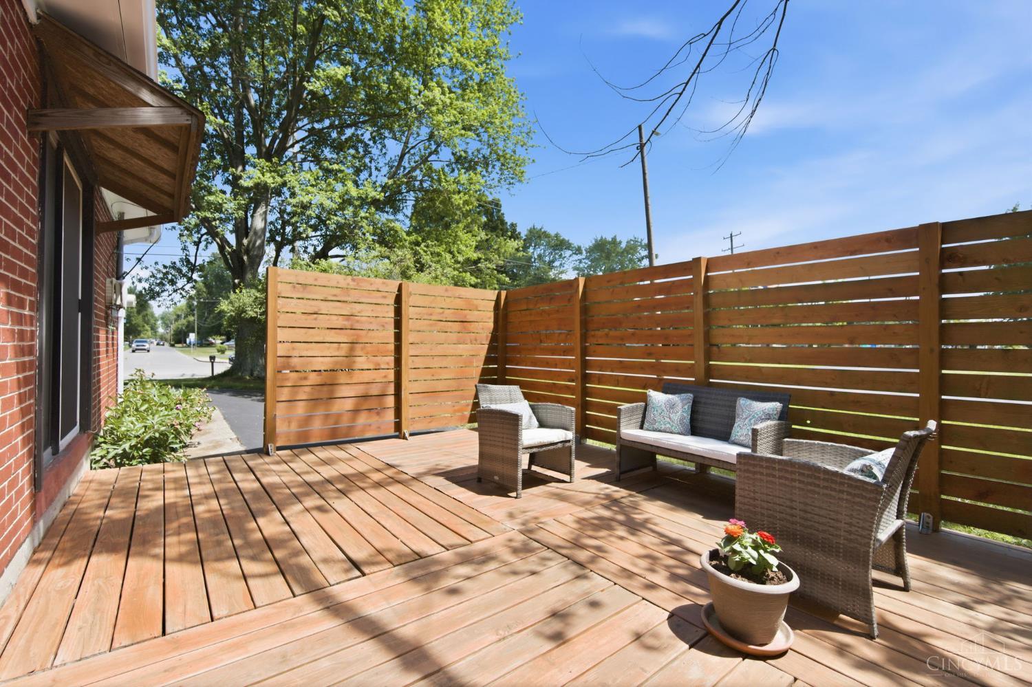 5779 Wolfpen-Pleasant Hill Road