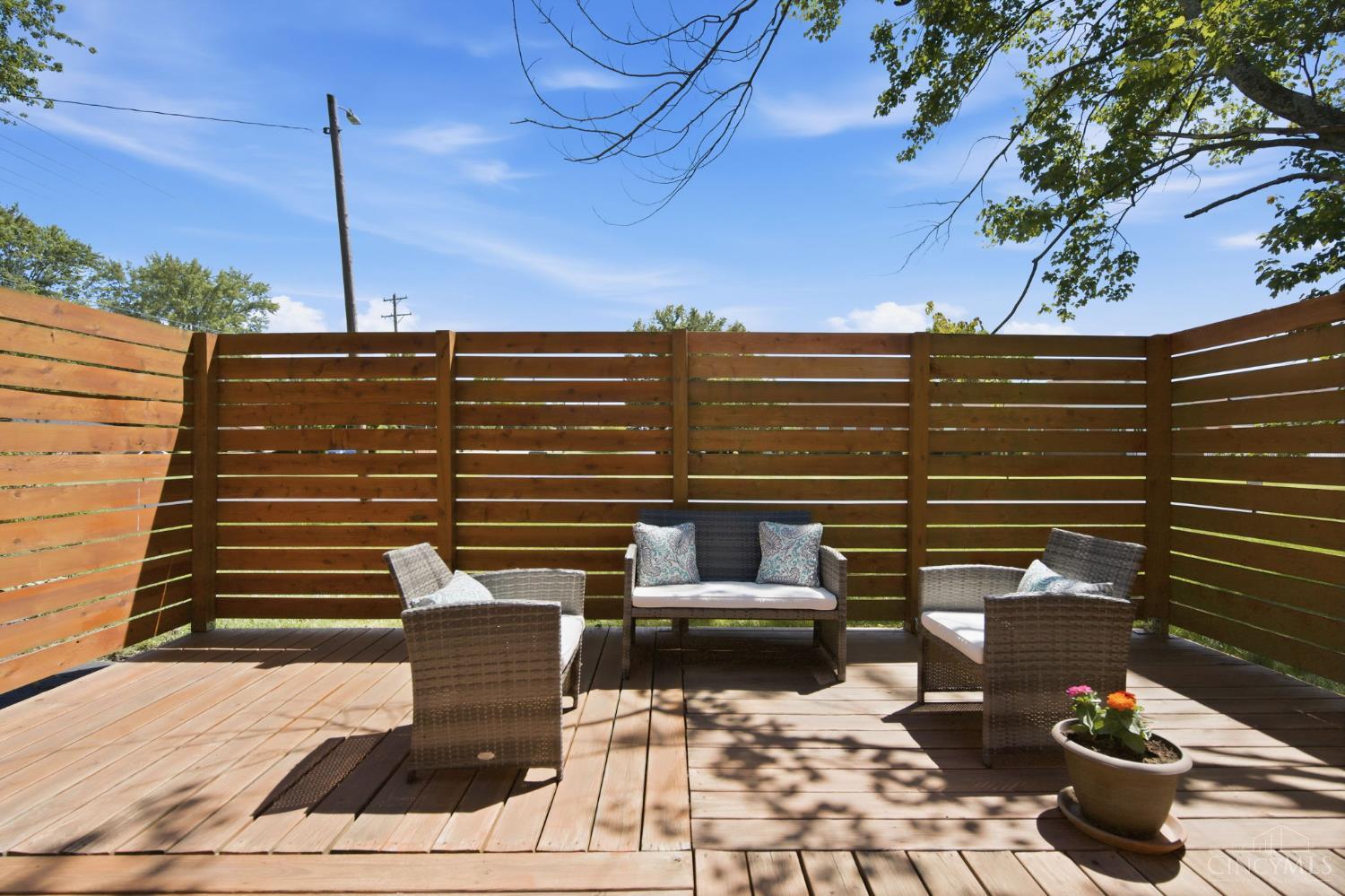 5779 Wolfpen-Pleasant Hill Road