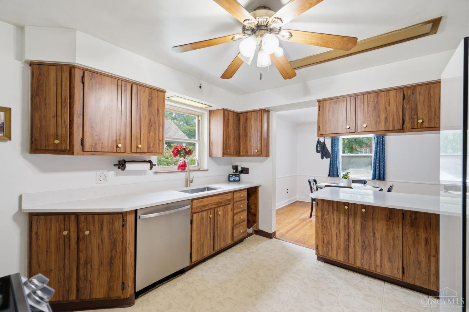 7149 Garden Road