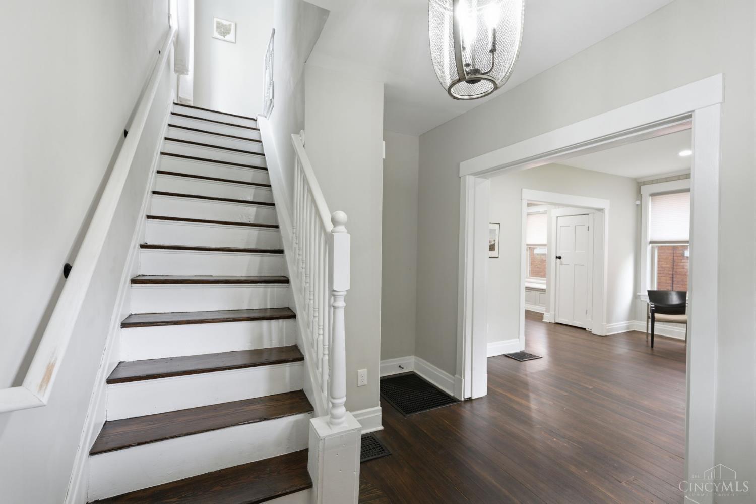 434 Considine Avenue