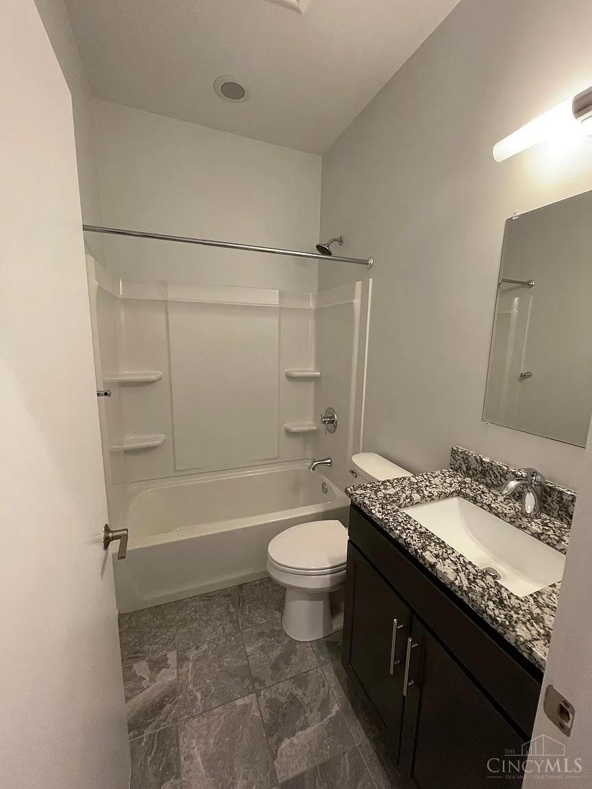 2807 Price Avenue