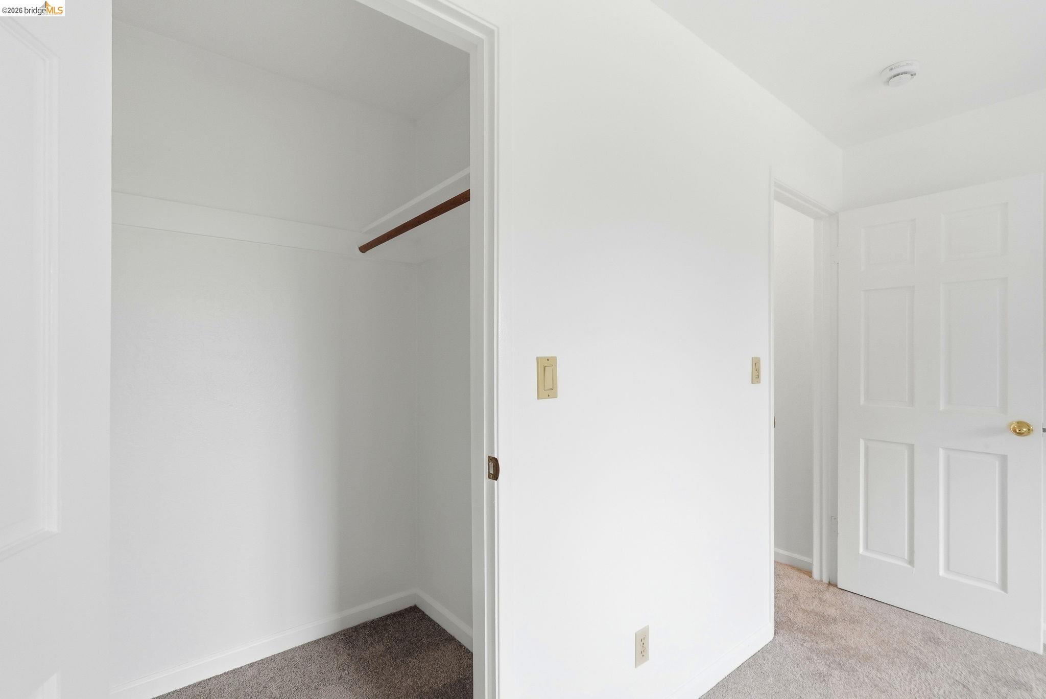 33 Eastwood Ct