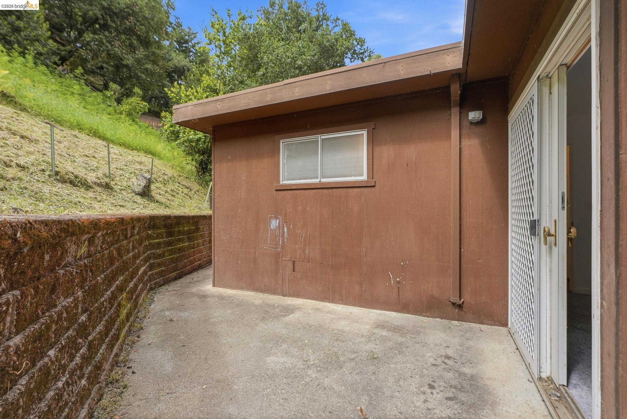 33 Eastwood Ct
