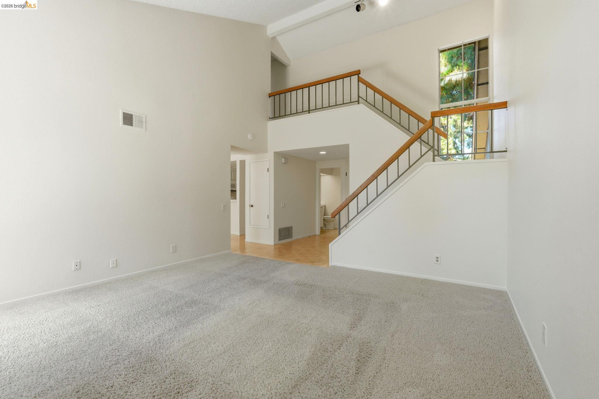 2231 Heathrow Pl