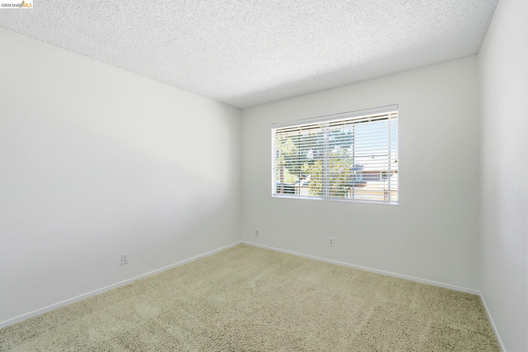 2231 Heathrow Pl