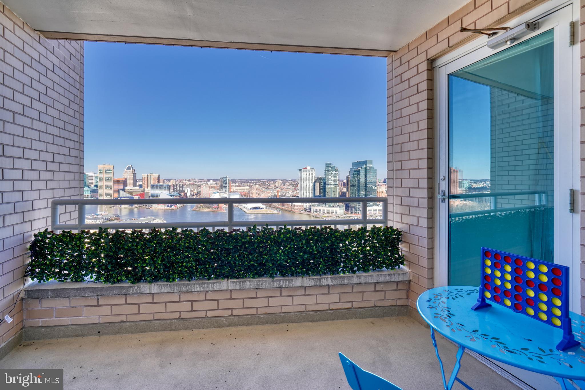 100 Harborview DRIVE Unit: 2209
