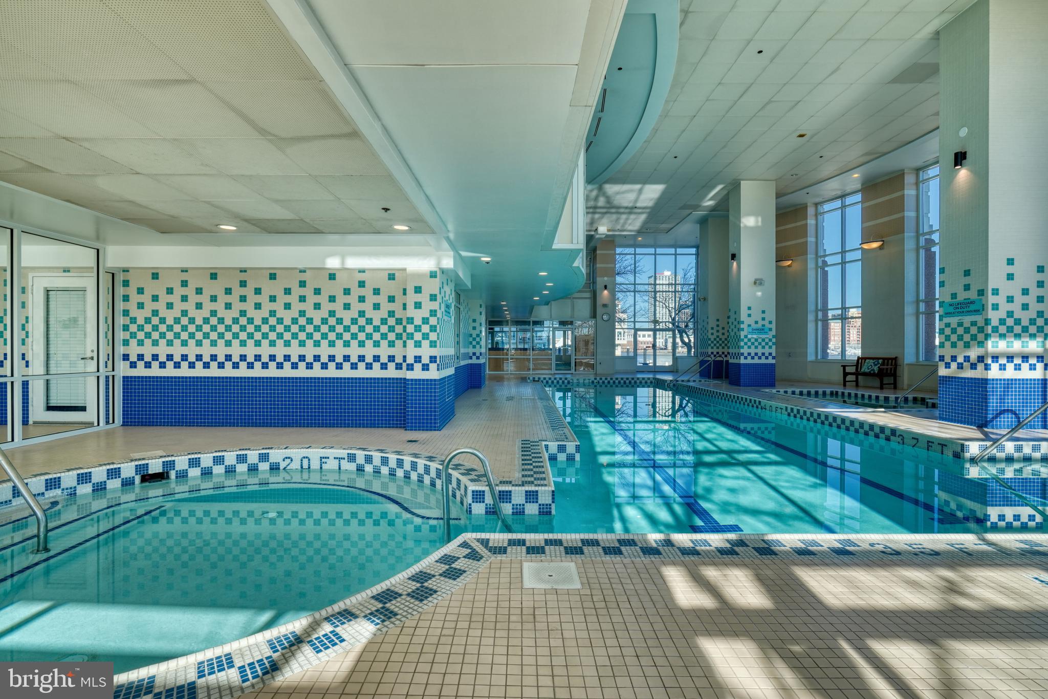 100 Harborview DRIVE Unit: 2209