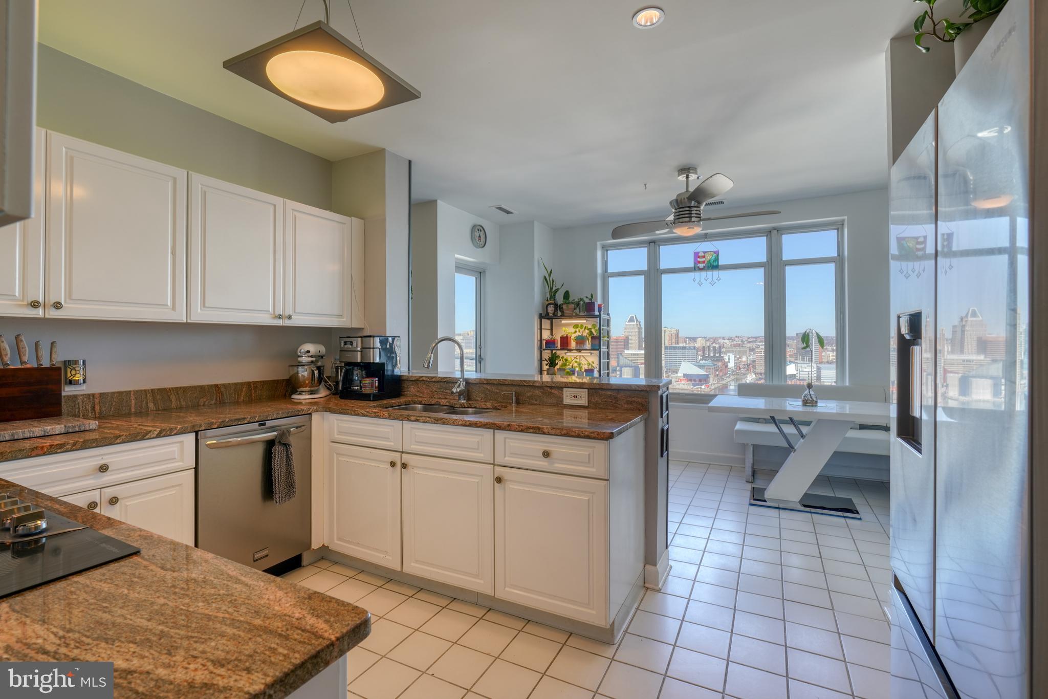 100 Harborview DRIVE Unit: 2209