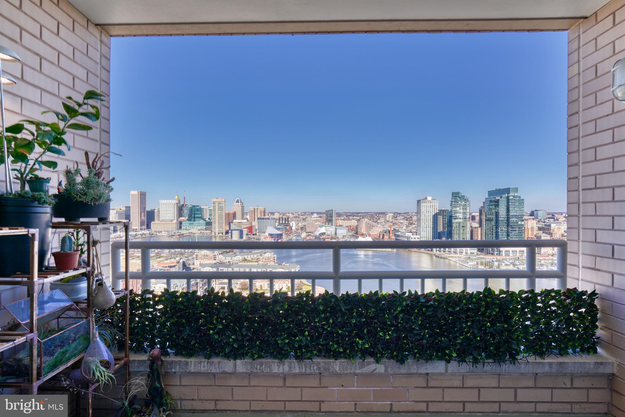 100 Harborview DRIVE Unit: 2209