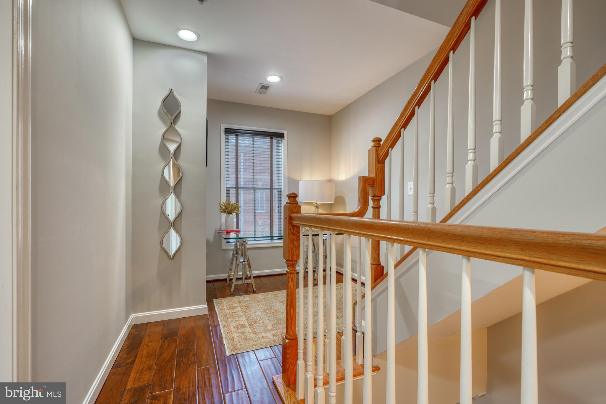 2613 Lighthouse LANE