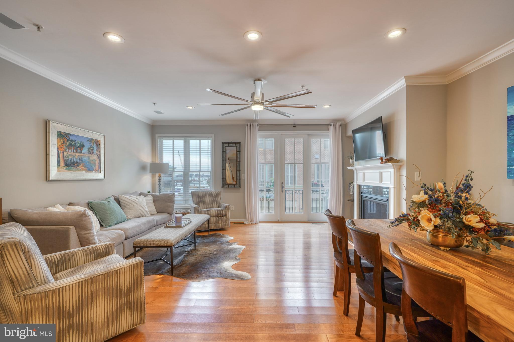 2613 Lighthouse LANE