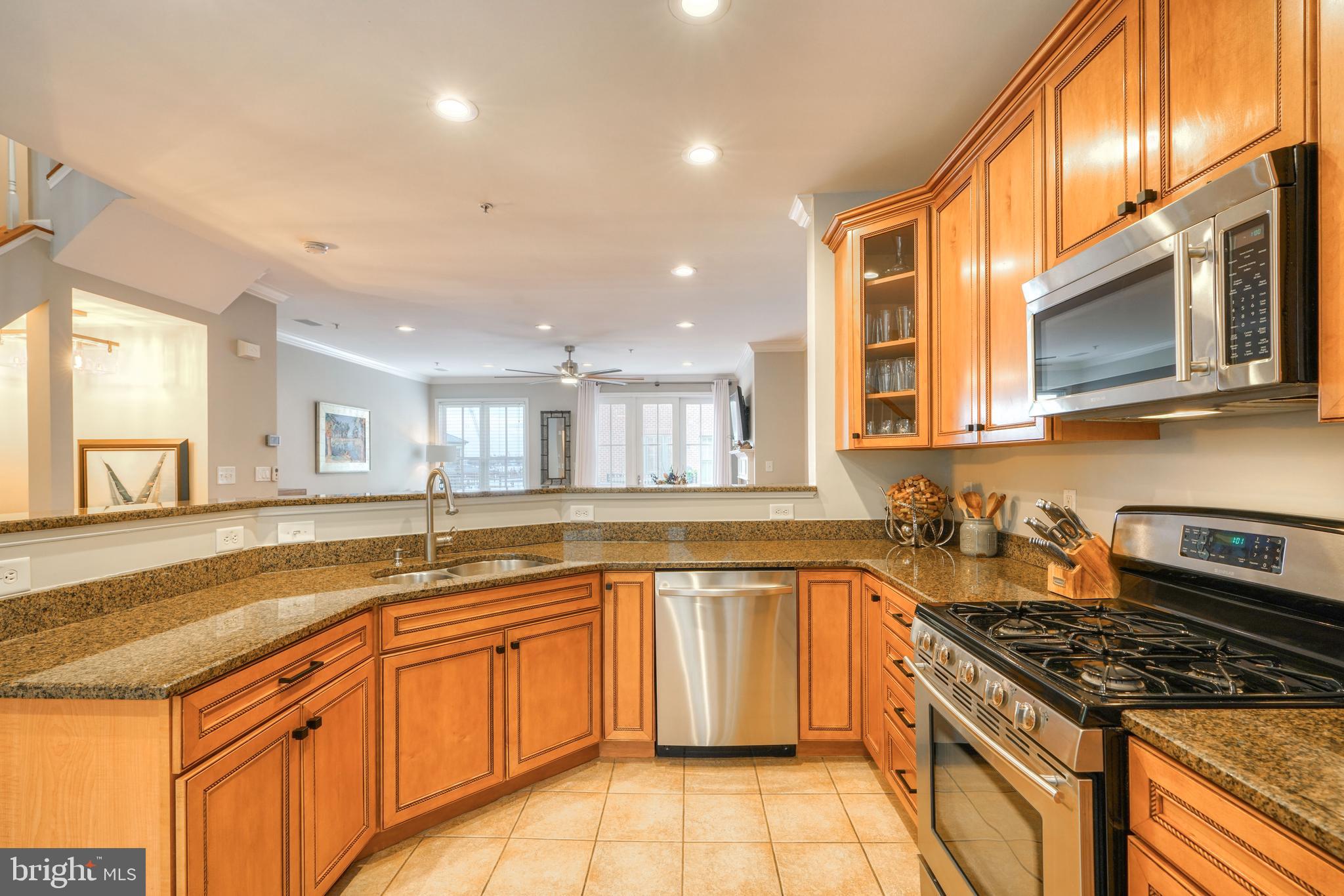 2613 Lighthouse LANE
