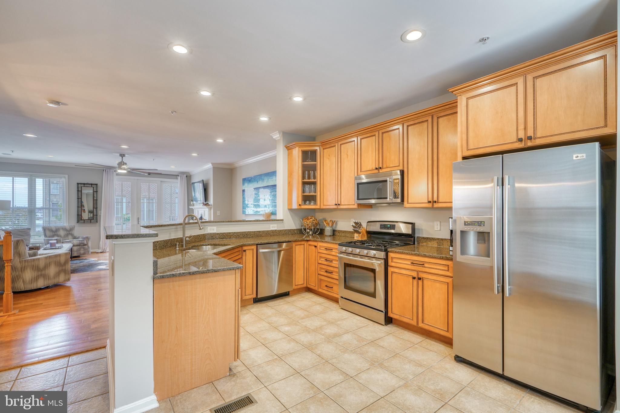 2613 Lighthouse LANE
