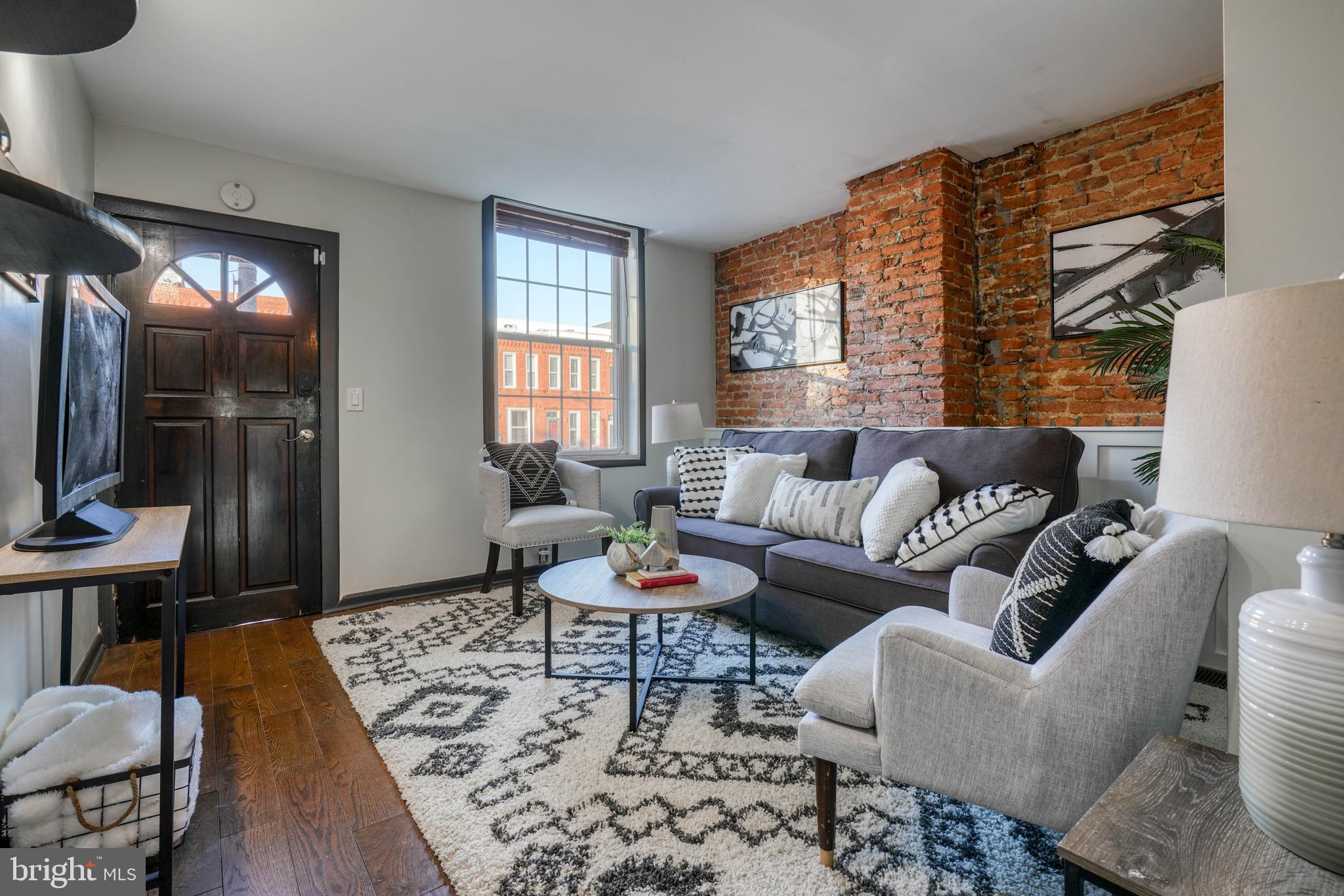 815 E Fort Ave