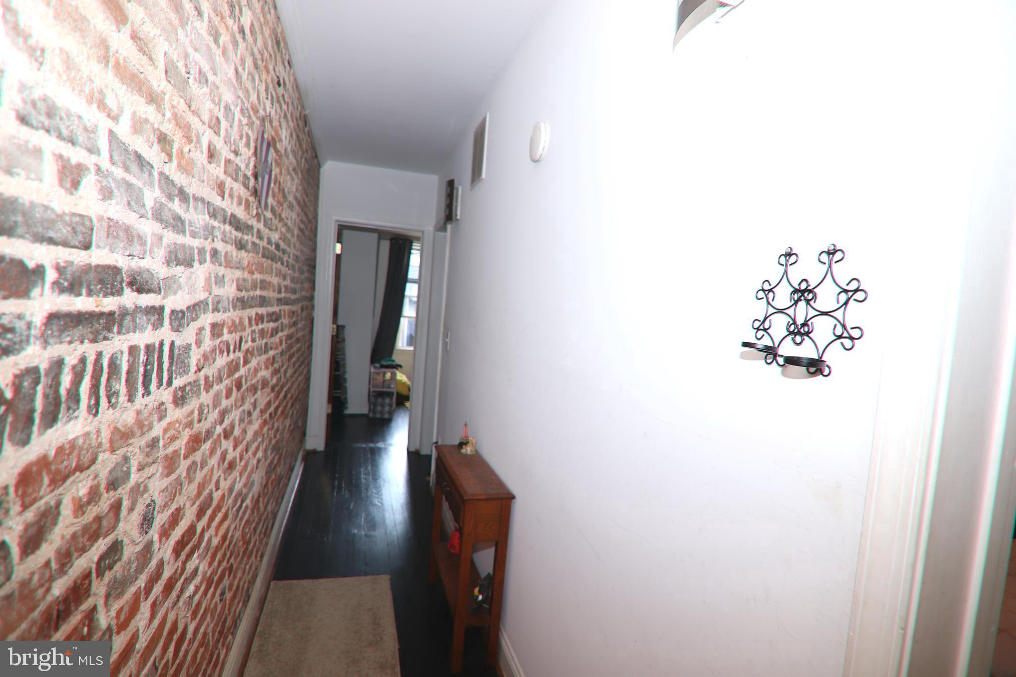 2352 Sidney Ave