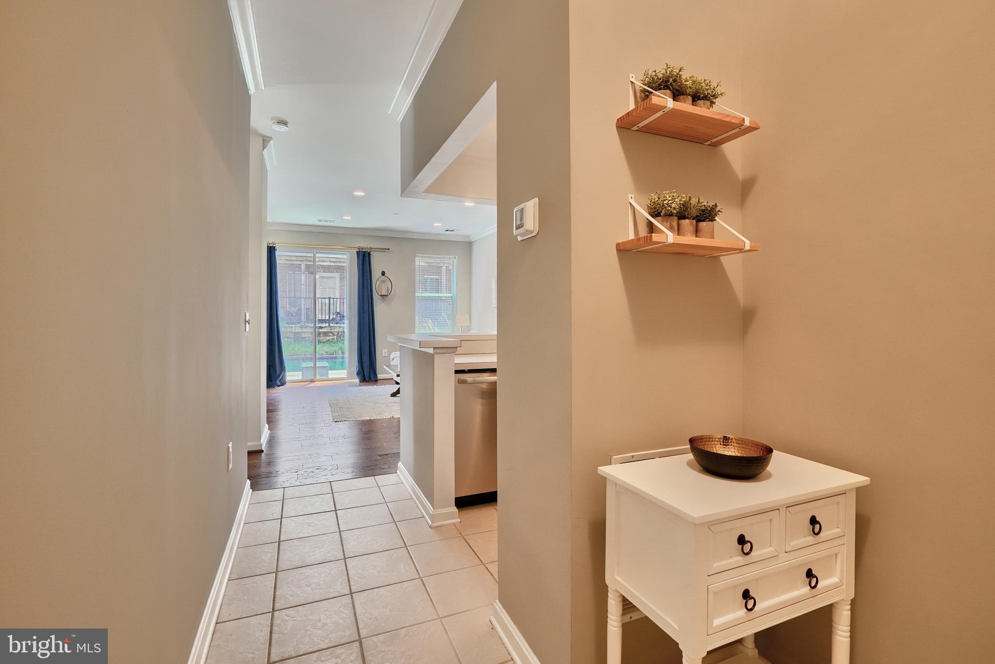 23 Pierside Dr #T16