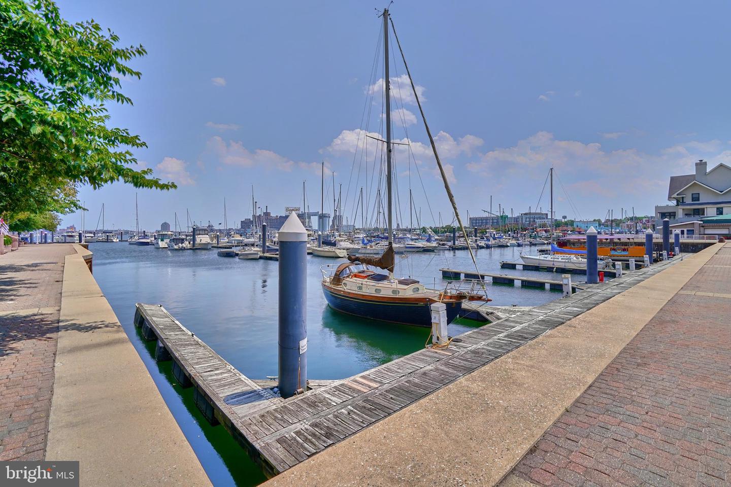 23 Pierside Dr #T16