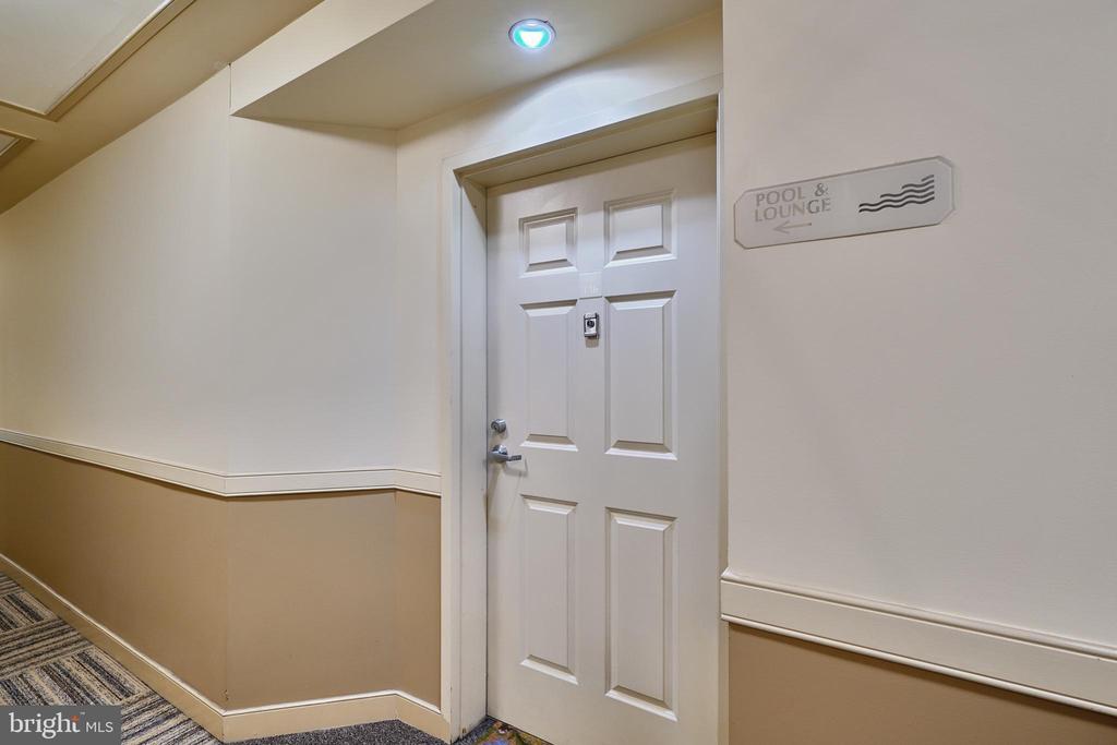 23 Pierside Dr #T16