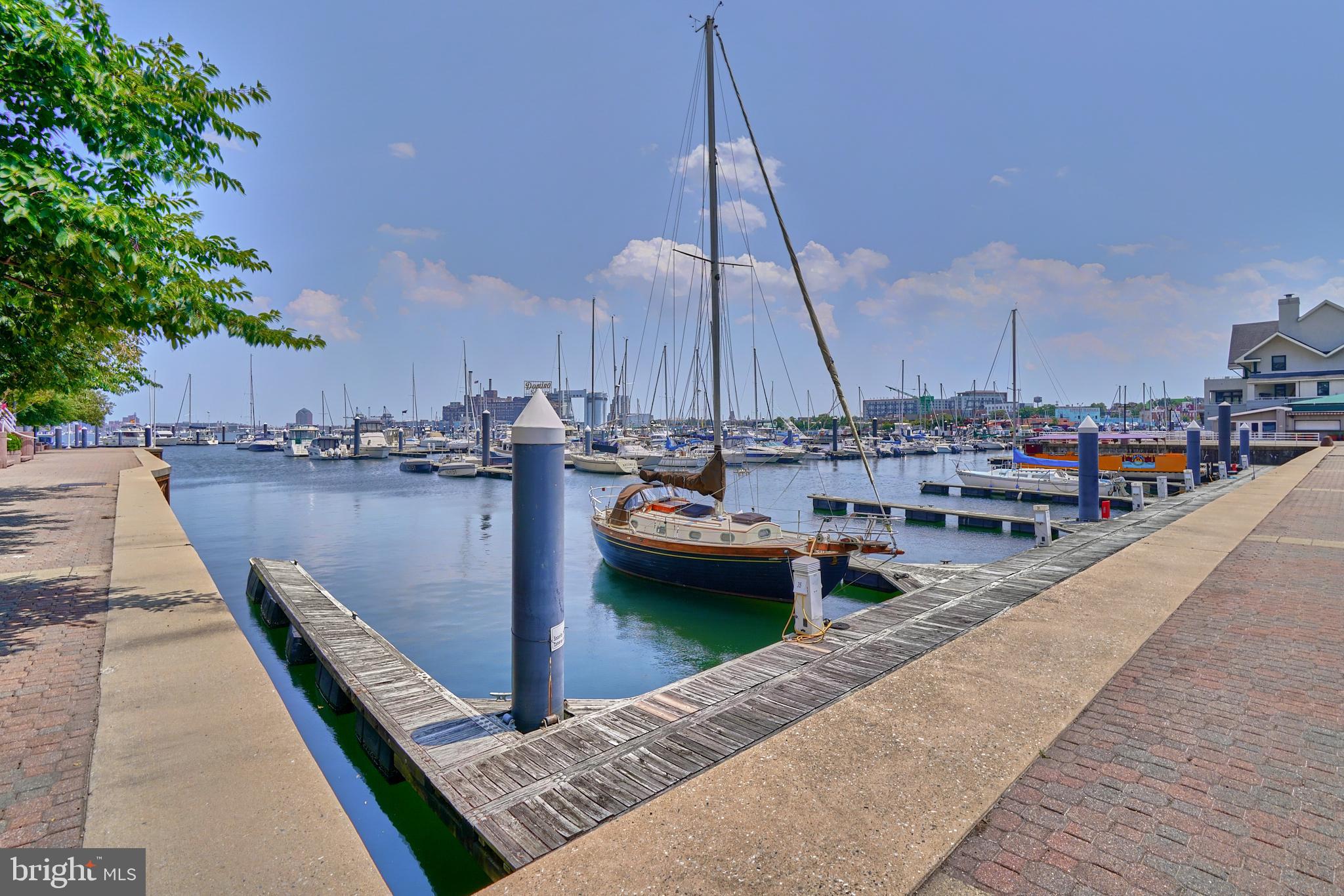 23 Pierside Dr #T16