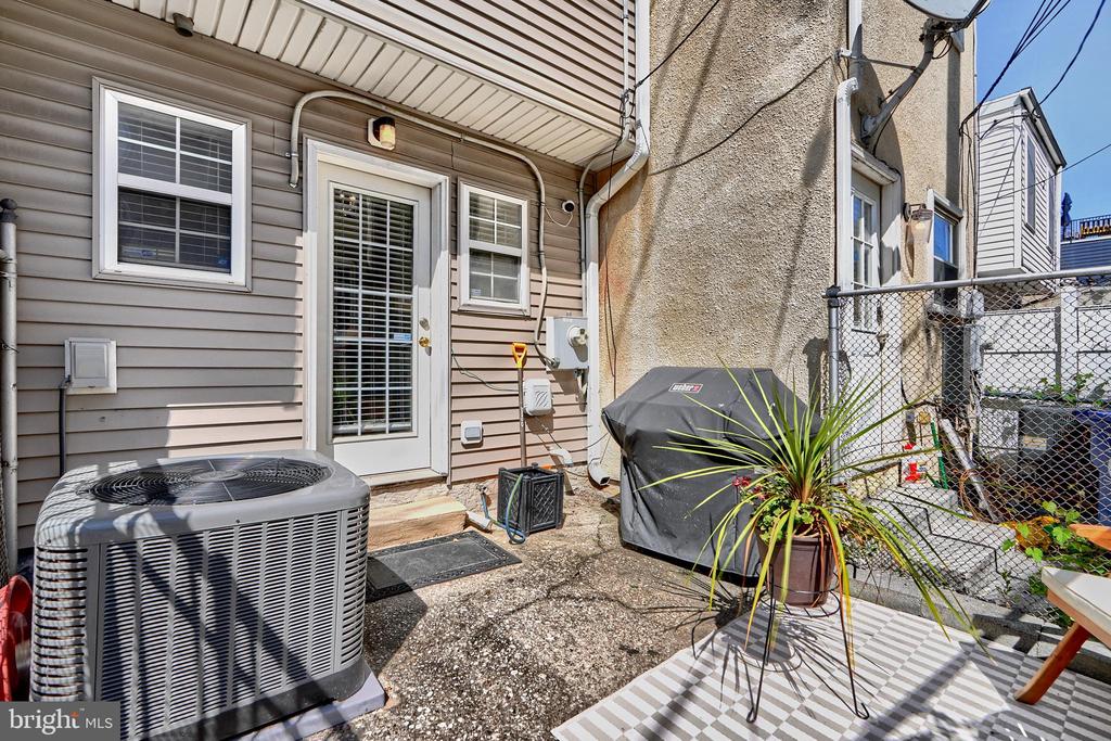 507 E Fort Ave