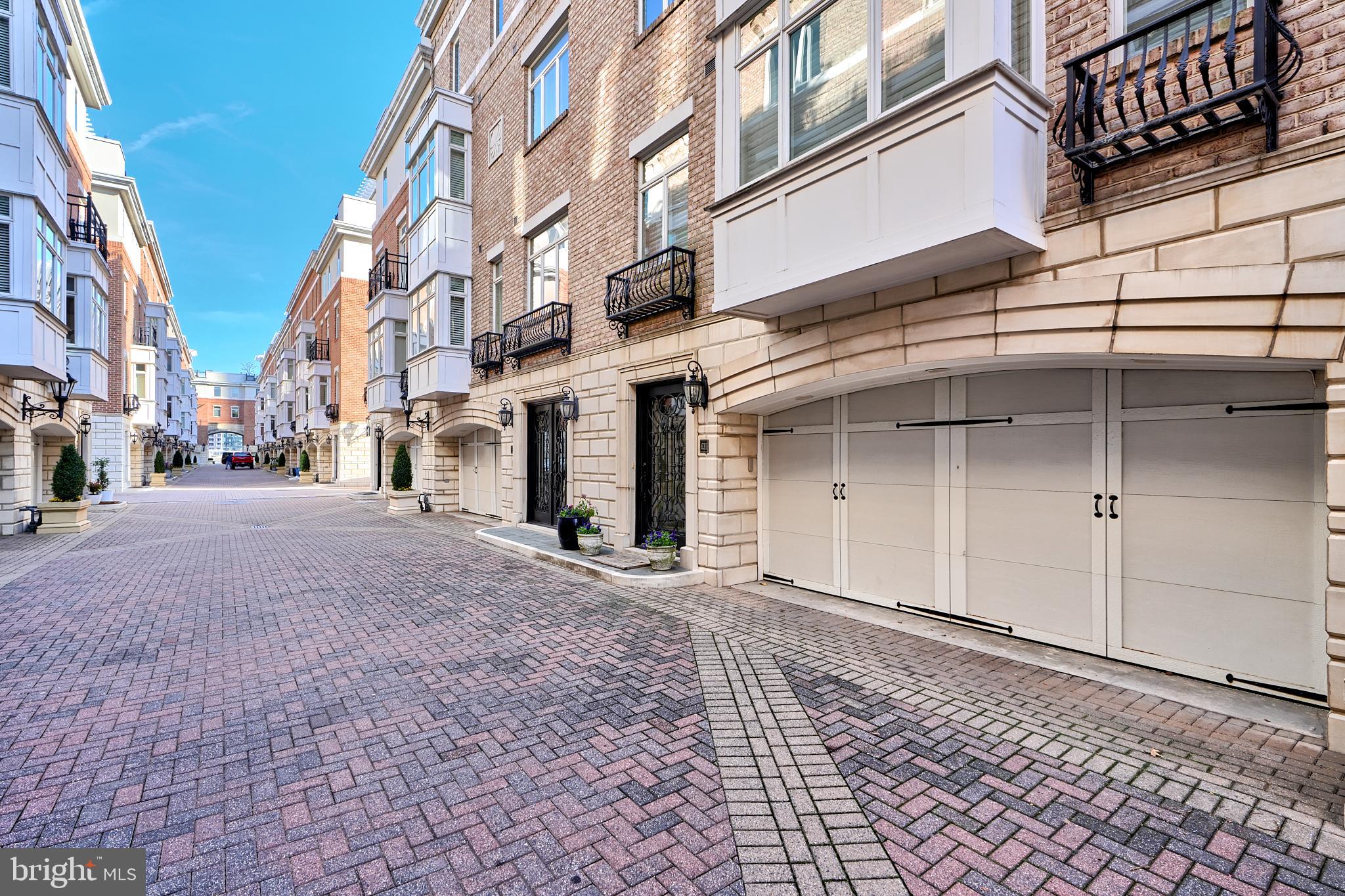 631 Ponte Villas S #124