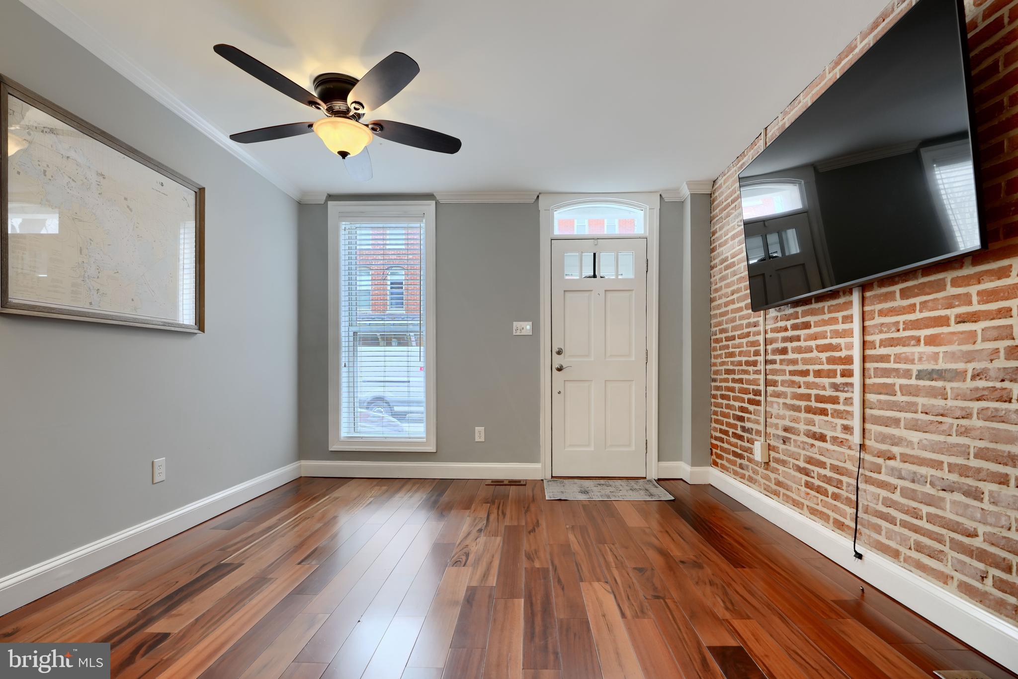 1252-1/2 Riverside Ave