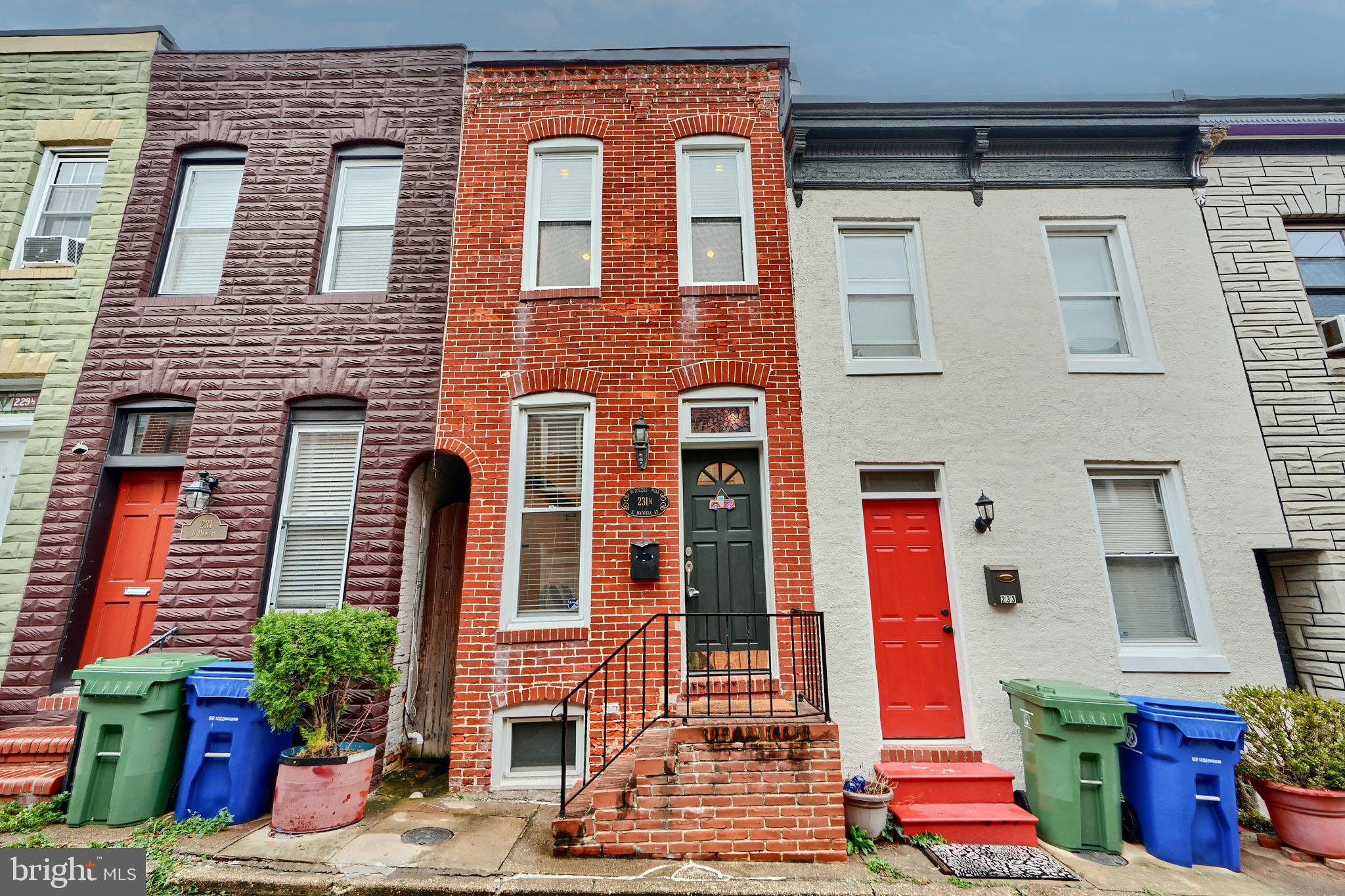 231-1/2 S Madeira St